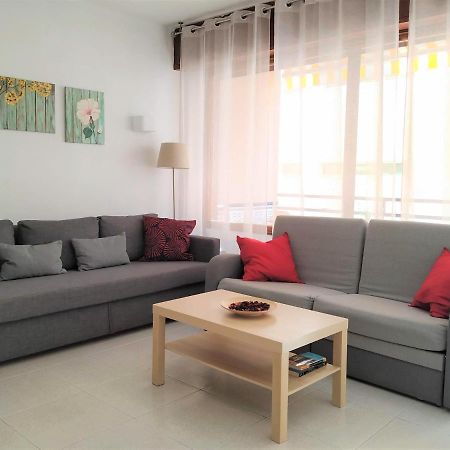 Elizabeth Beach Apartment With Seaviews! Torremolinos Exterior photo